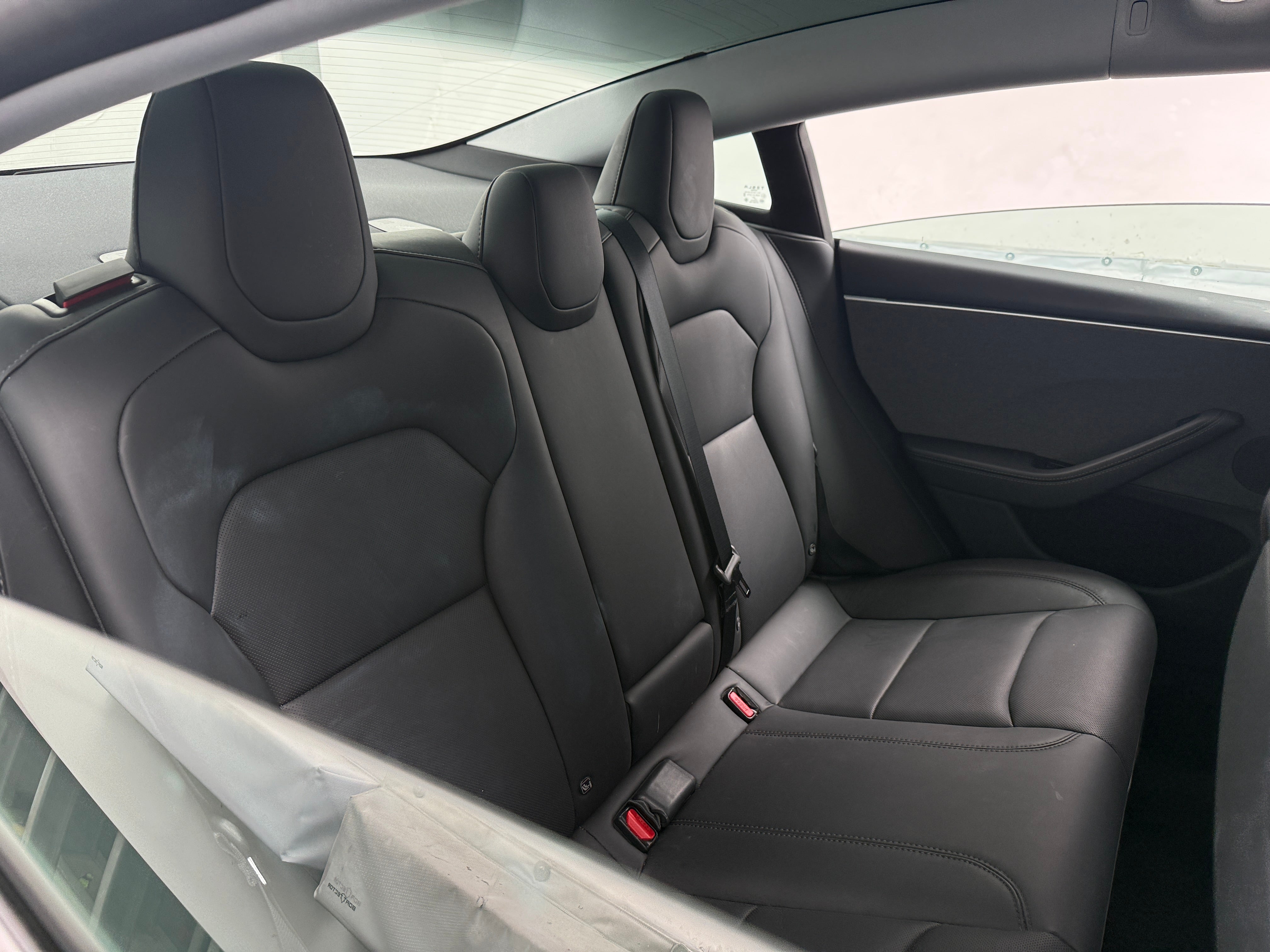 tesla model 3 2025 5YJ3E1EA5SF980593 image tesla model 3 2025 5YJ3E1EA5SF980593 image